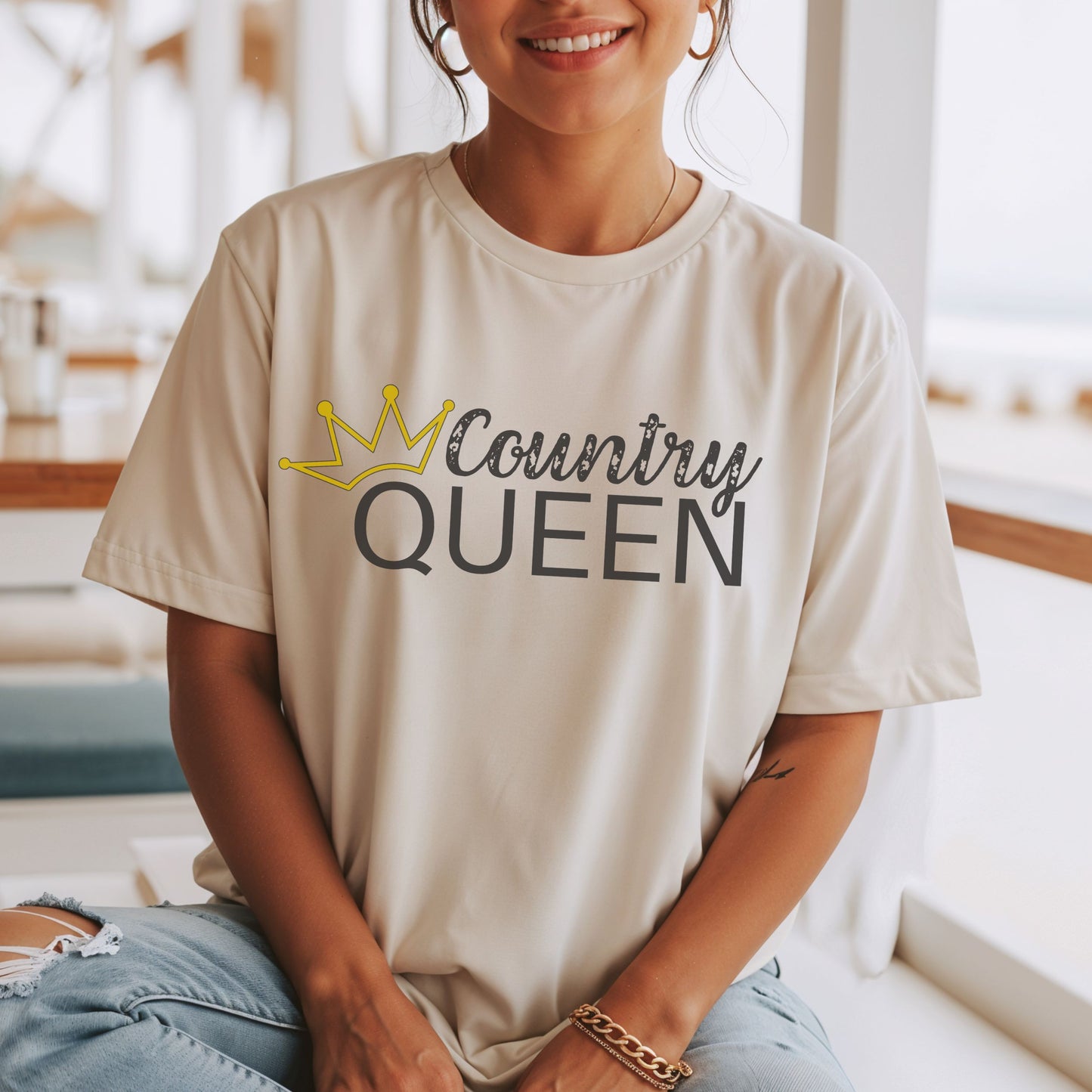 Country Queen Shirt for Country Lovers Gifts for Her Casual Wear Festival Tee Country Concert Outfit Western T-shirt for line dance party