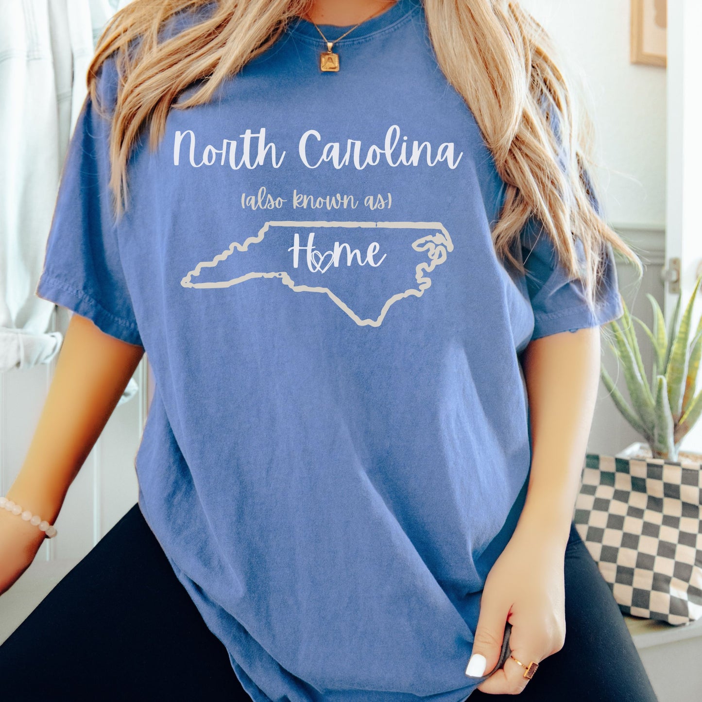 North Carolina Home State T-Shirt — Outline of NC Comfort Colors Map Tee