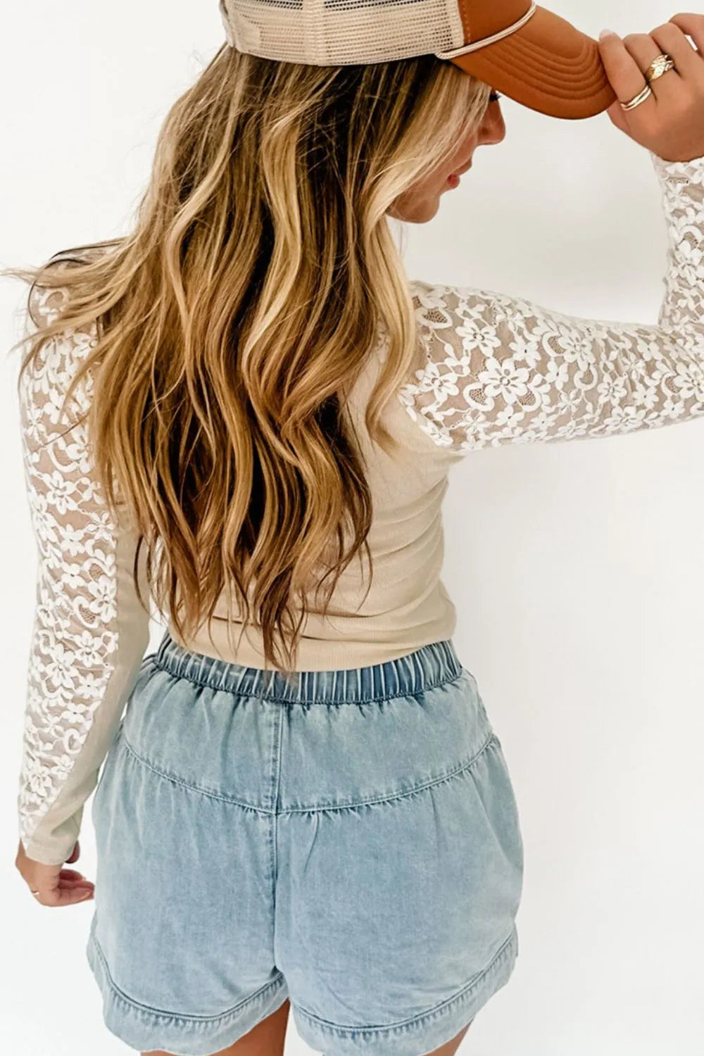 ccc65a8a-a41c-414a-a798-d3d40a4cb9c9-Max